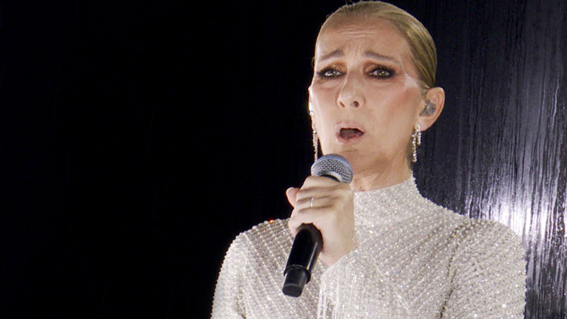 ESC-Absage wegen Krankheit: So geht es Céline Dion wirklich