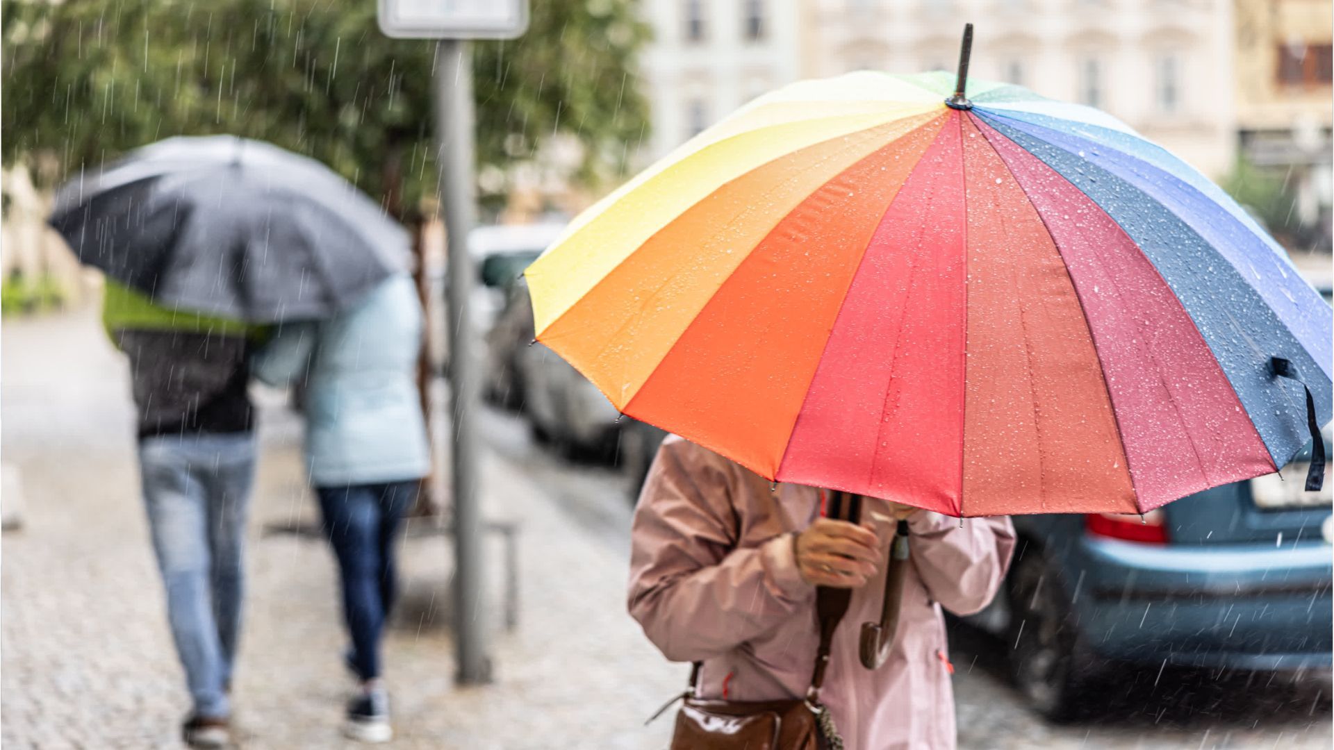 Video: Aprilwetter in Bayern – Sonne, Regen und Gewitter im Wechsel