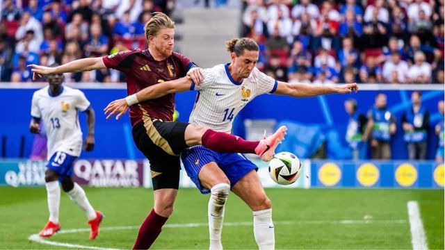 Kabinen-Schlägerei zwischen Stars von Frankreich-Topklub – Trainer enthüllt irre Details