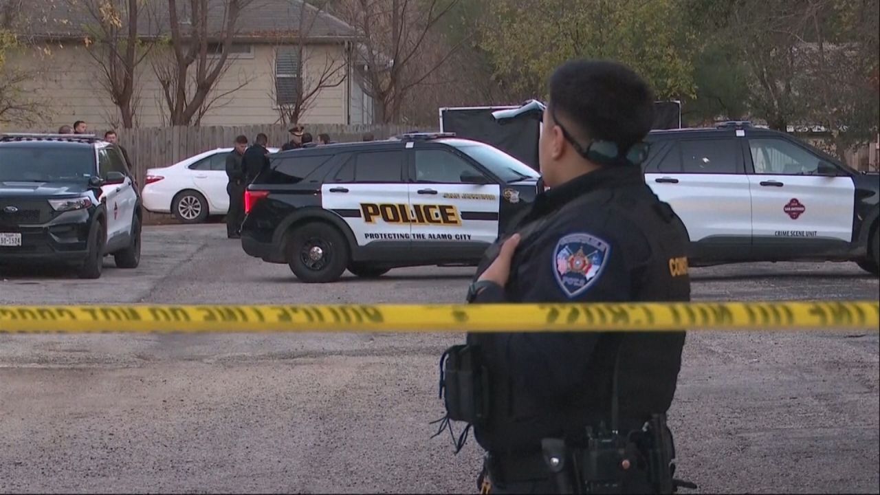 Polizei von Texas rätselt: Schwangere und Freund tot in Auto entdeckt