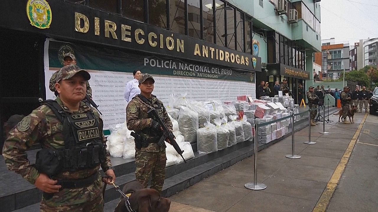 Großrazzien in Peru: Über fünf Tonnen Drogen beschlagnahmt