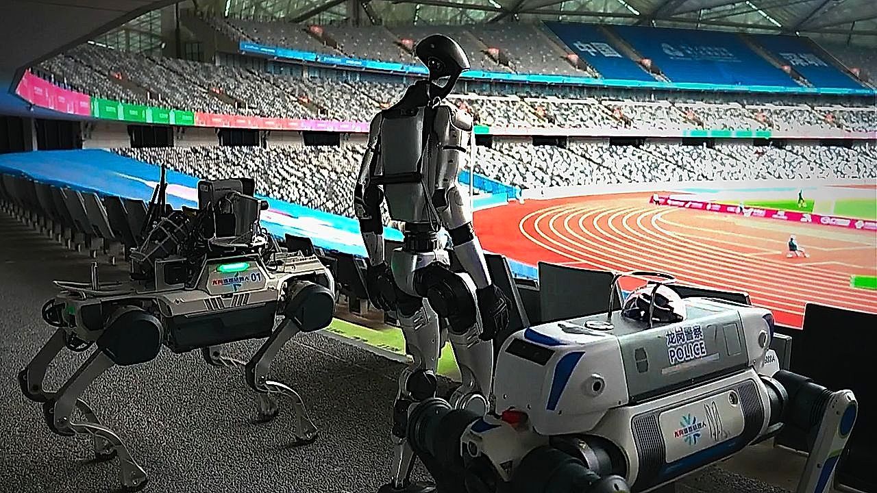 See how Chinese robots are helping with security at the National Games of China