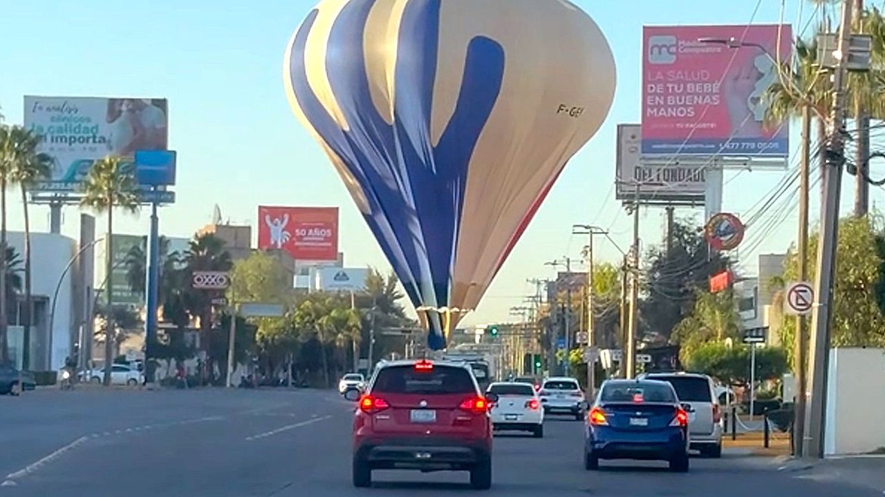 Autofahrer-geschockt-Hei-luftballon-sorgt-f-r-Stau