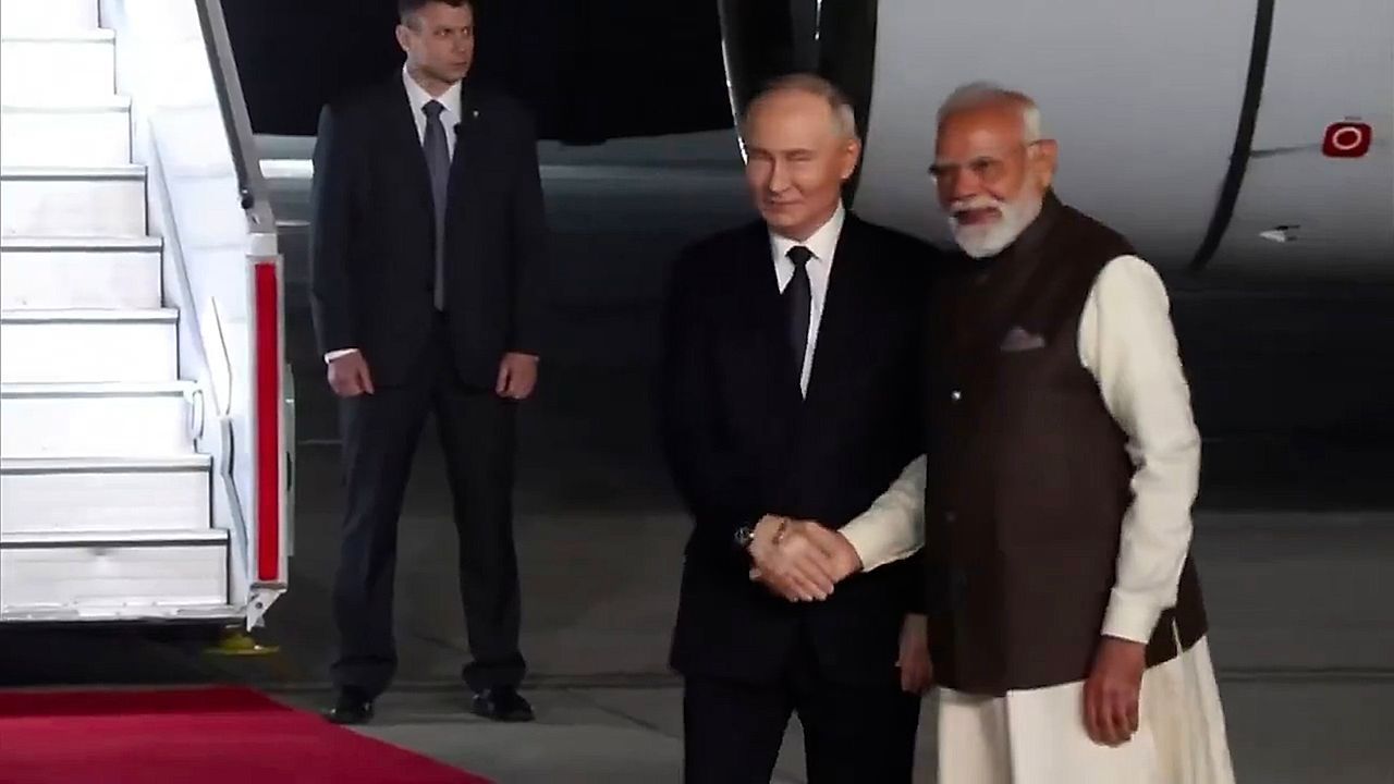 Video: Putin touches down in New Delhi for 23rd India-Russia summit