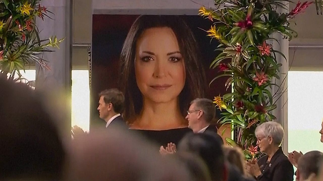 Tochter nimmt Friedensnobelpreis entgegen: Machado fehlt bei Verleihung in Oslo