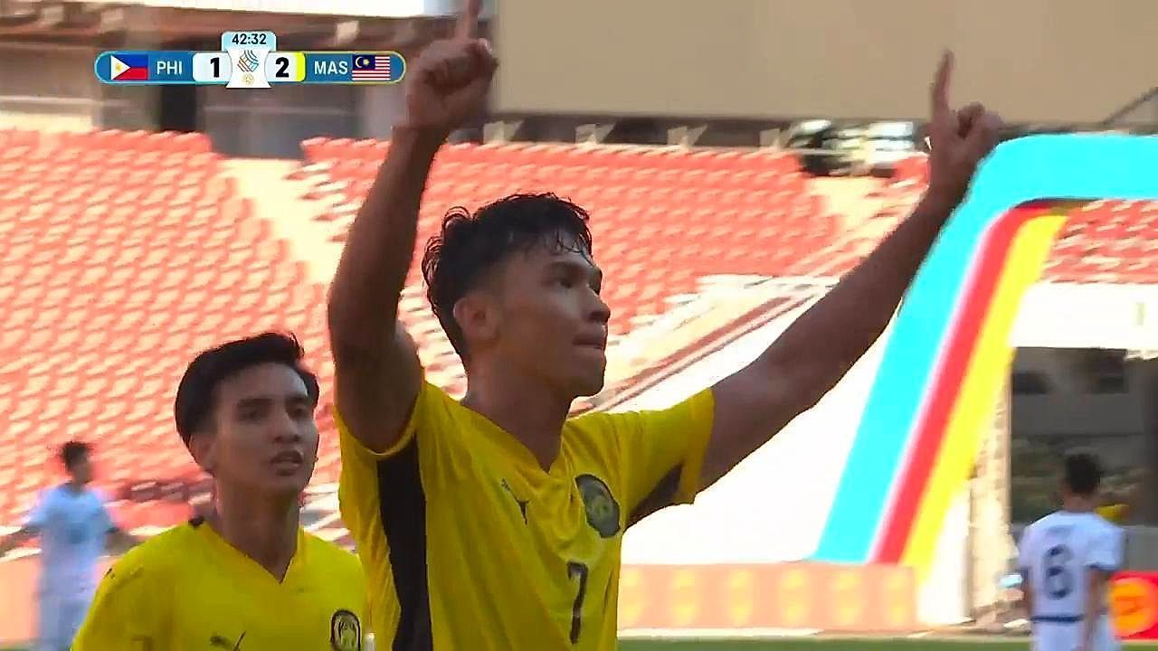 Malaysia edge Philippines 2-1 to win SEA games men's soccer bronze medal