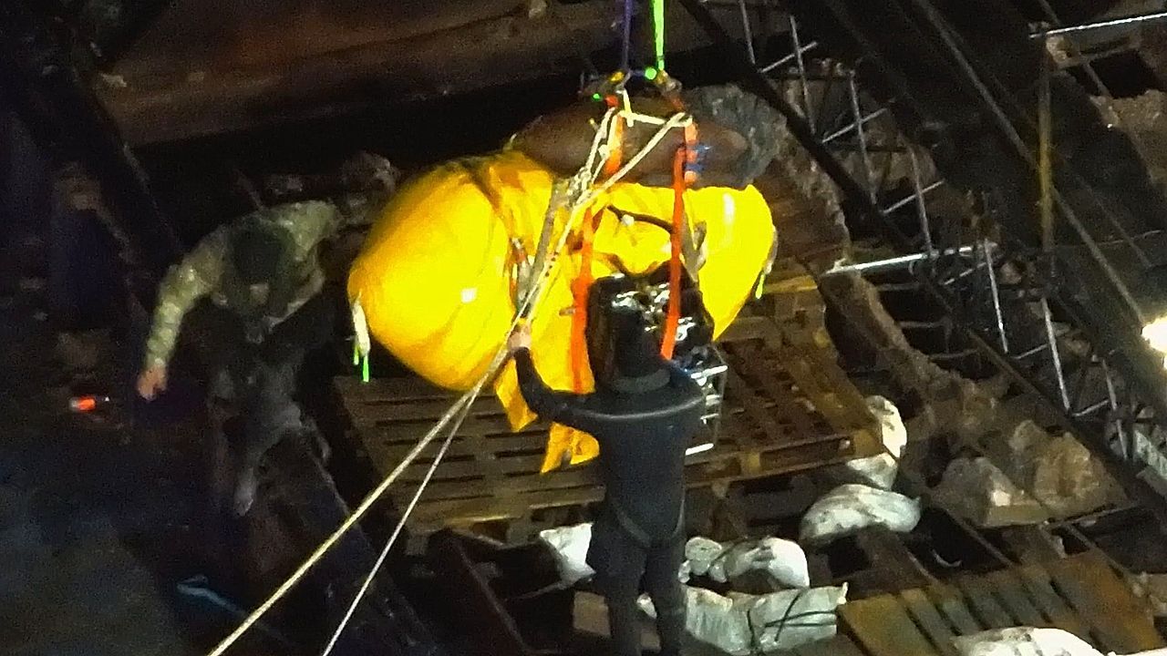 Video: Unexploded WWII bomb safely removed from marina in UK