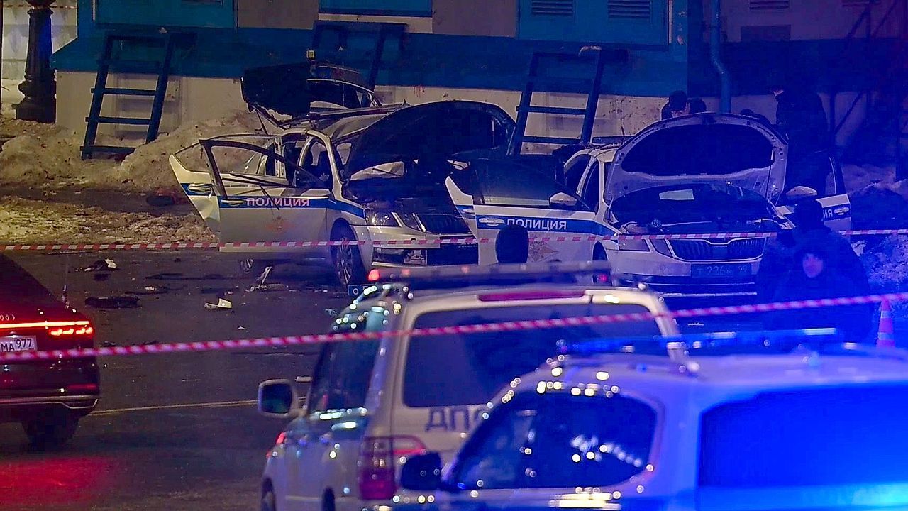 Video: Tödlicher Sprengsatzanschlag: Explosion erschüttert Zentrum von Moskau