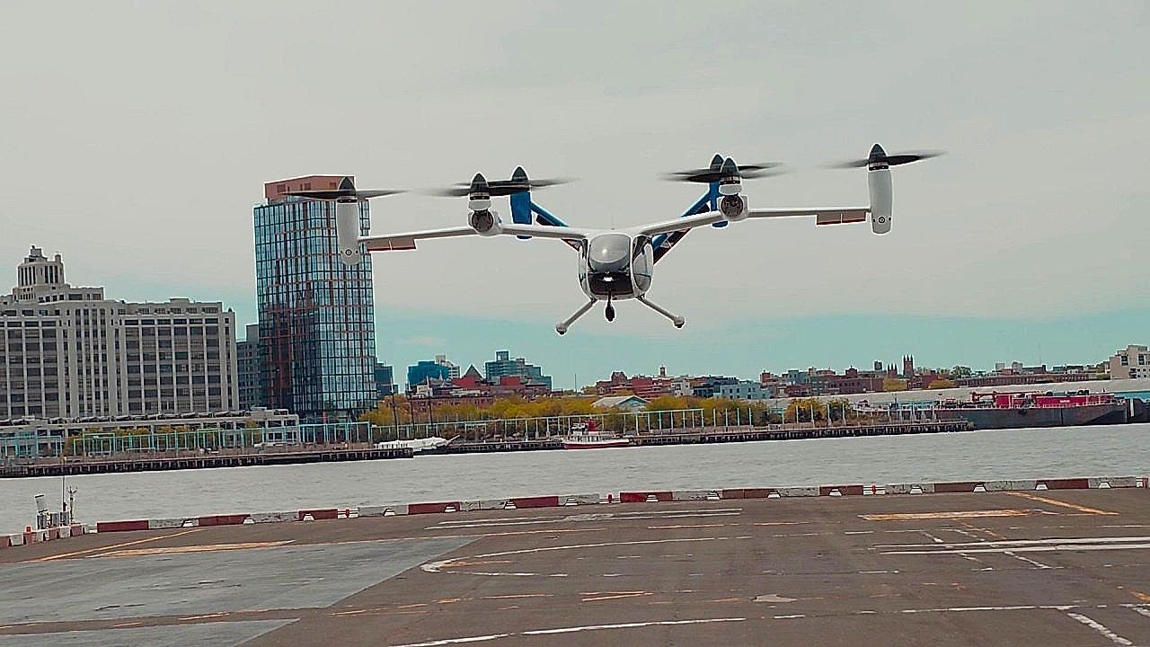Video: 'Jetsons-like' air taxis arrive in New York with first demonstration flights