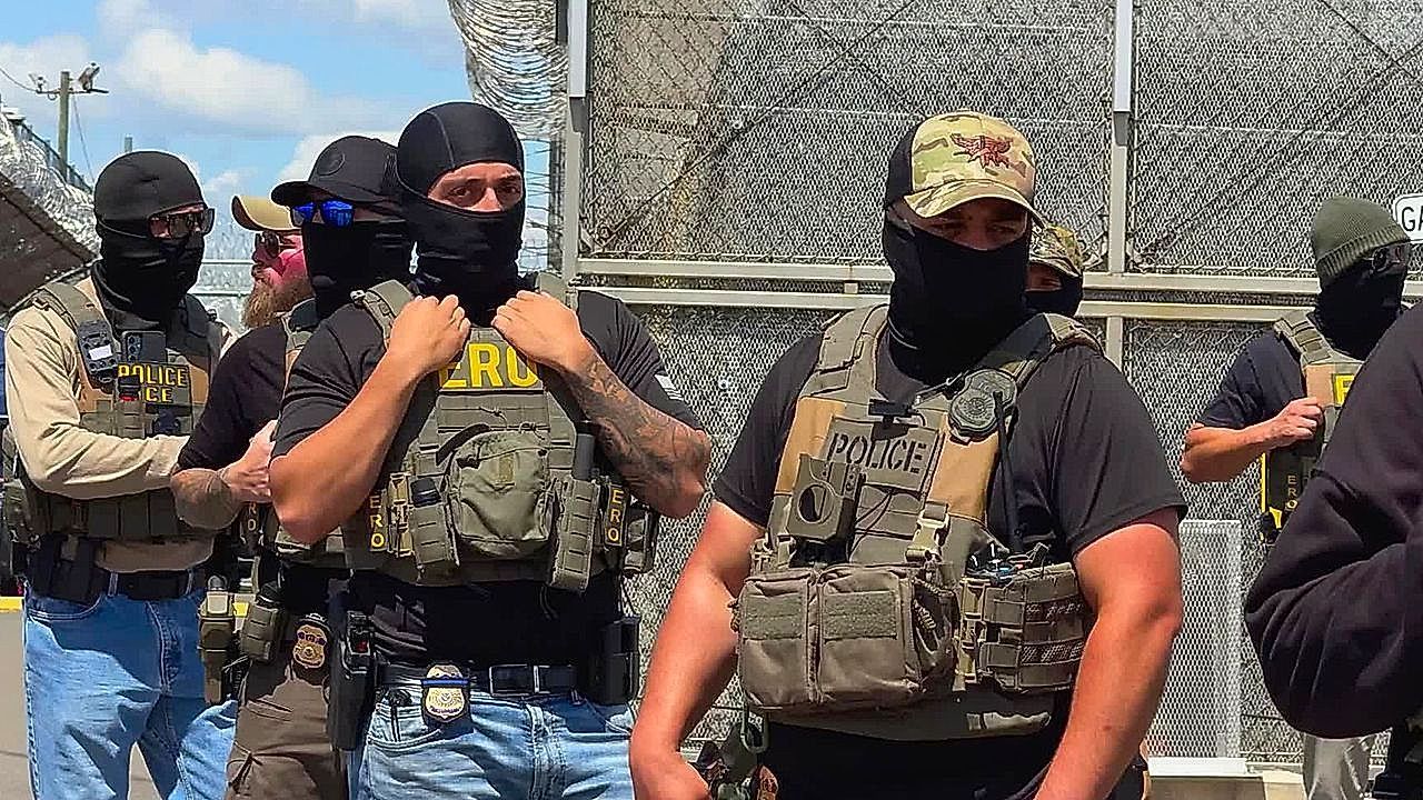 Video: ICE agents ordered to reach 19,000 arrests per week ahead of midterm elections