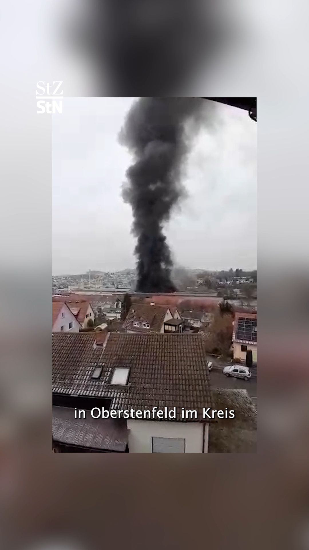 Video: Großbrand im Kreis Ludwigsburg – Warnung an Bevölkerung