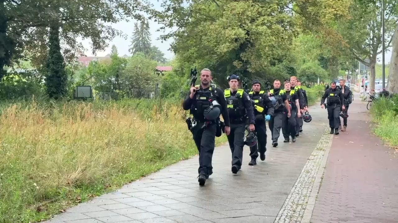 Video: Nach CSD-Anschlag: Mutmaßlicher Täter getötet
