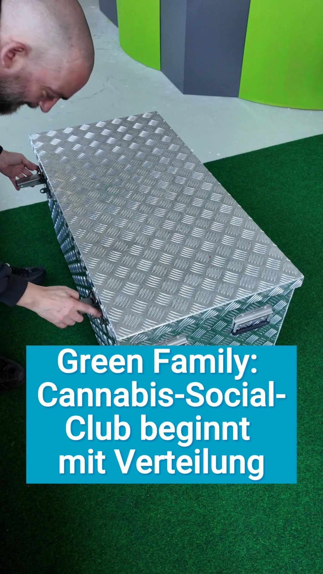 Video: Green Family: Cannabis-Social-Club verteilt erste Ernte