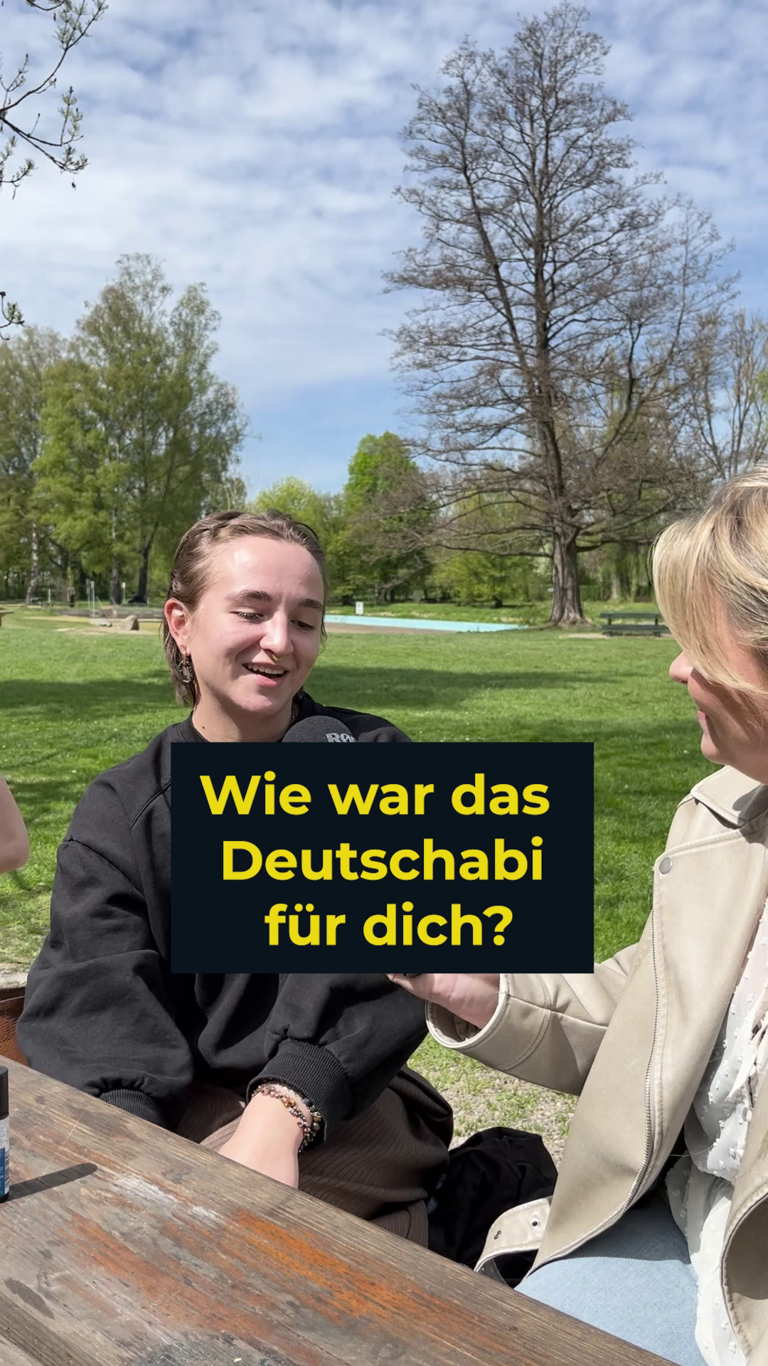 Video: Deutsch-Abi 2026 in Weiden: Das sagen die Abiturient*innen