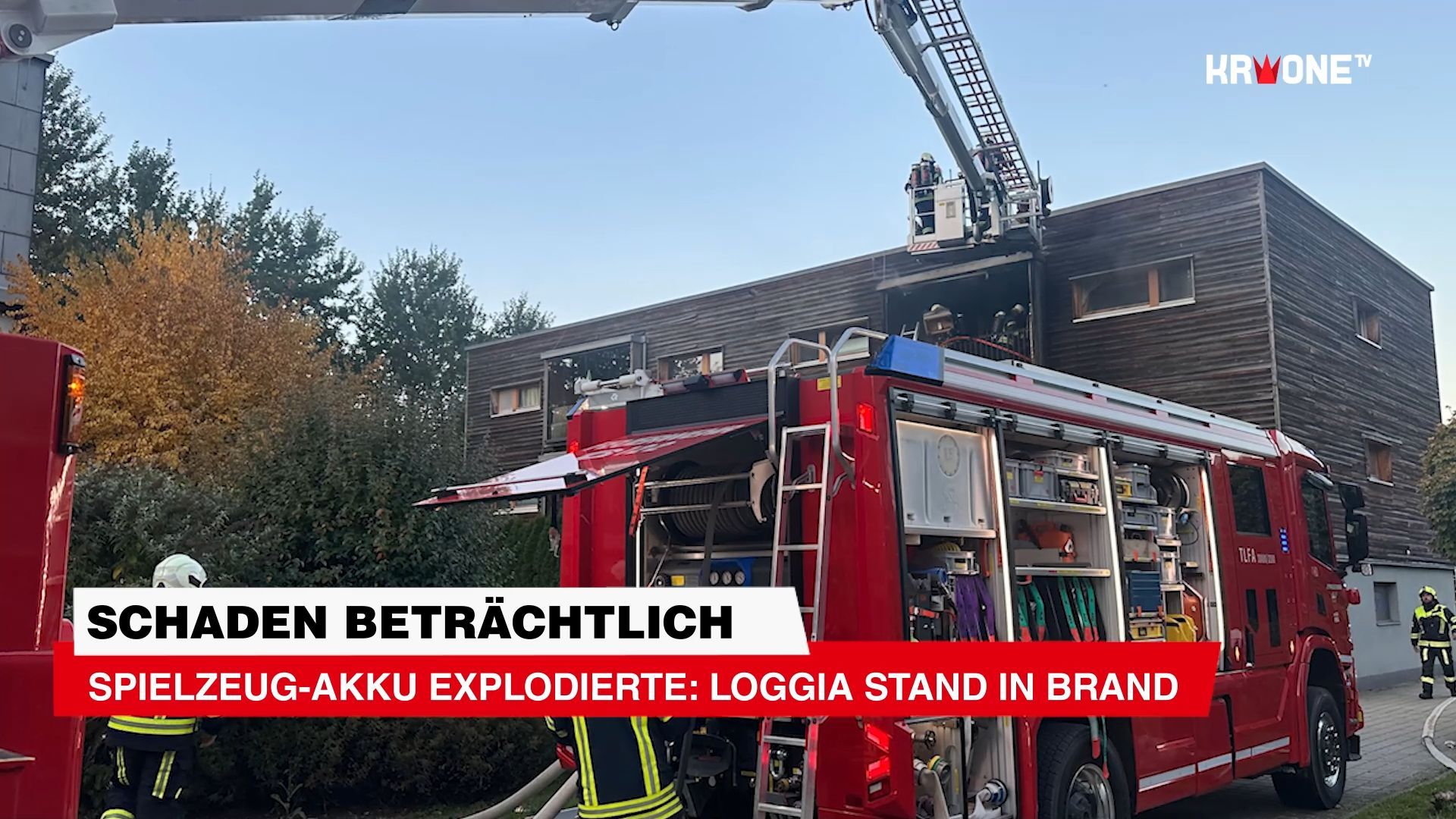 Video: Spielzeug-Akku explodierte: Loggia stand in Brand