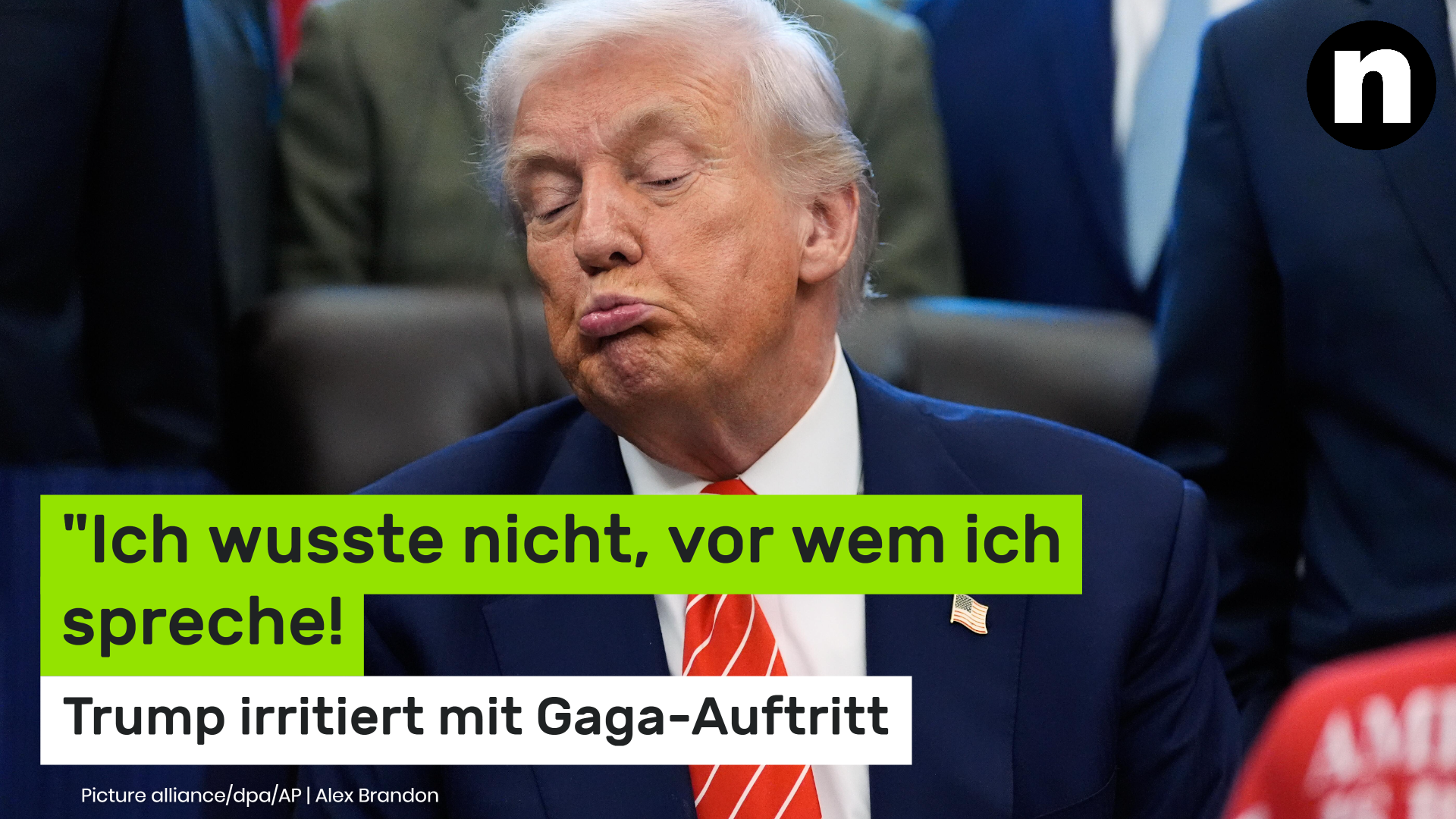 Video: Donald Trump: "Ich wusste nicht, vor wem ich spreche!" Trump irritiert mit Gaga-Auftritt