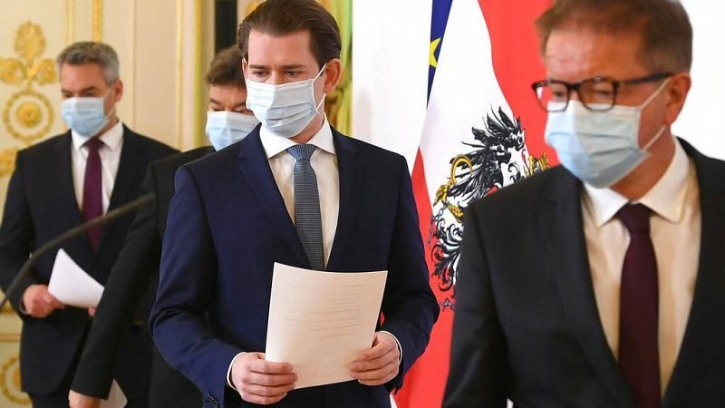 Österreich führt strenge Maskenpflicht wieder ein - Corona-Krise