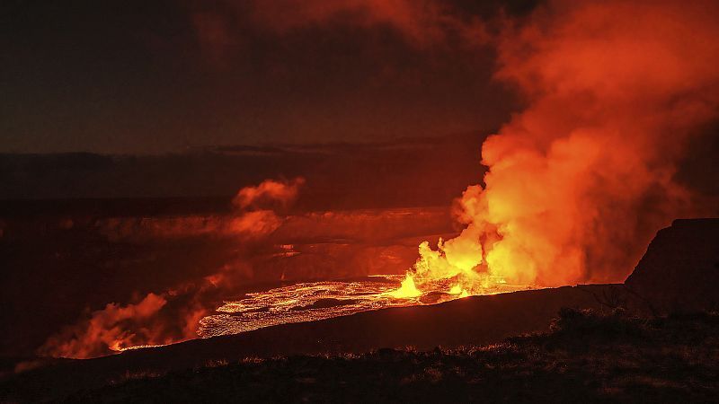 Spektakuläre Bilder: Vulkan Kilauea auf Hawaii ausgebrochen