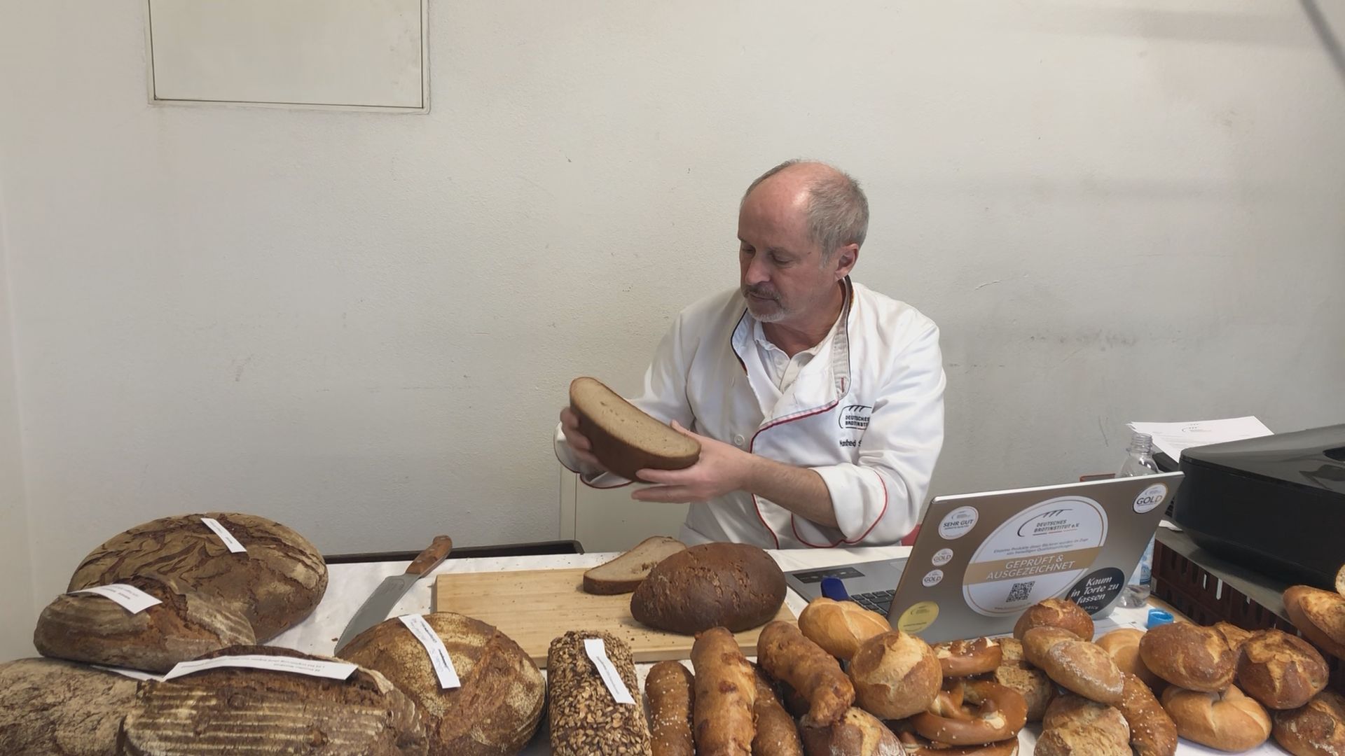 Bread testing in Riedenburg
