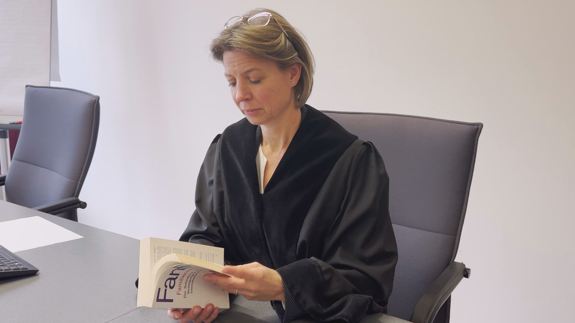 Regensburg: Leiterin des Familiengerichts erklärt, wie häusliche Gewalt definiert wird