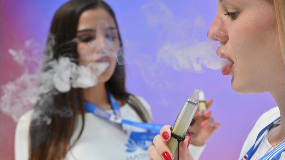 Trend vorbei? Umstrittene Einweg-E-Zigaretten werden Auslaufmodell