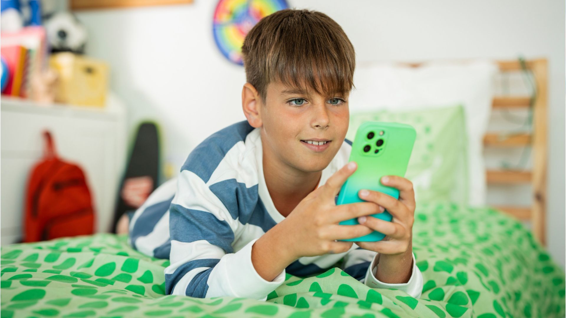 Video: Ferienzeit ist Medienzeit? Wie Familien gute Regeln für Smartphone & Co. finden