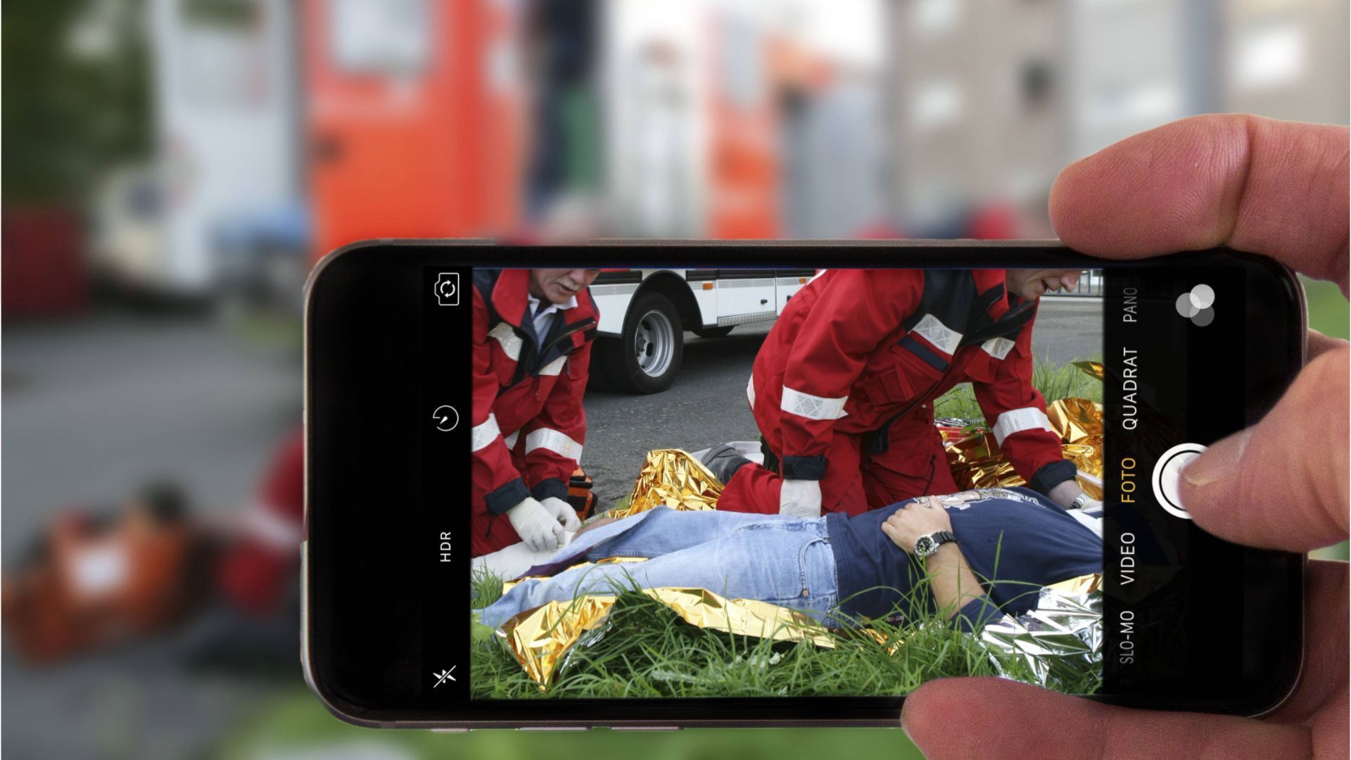 Gaffen ist kein Kavaliersdelikt: Diese Strafen drohen bei Fotos und Videos von Toten oder Verletzten