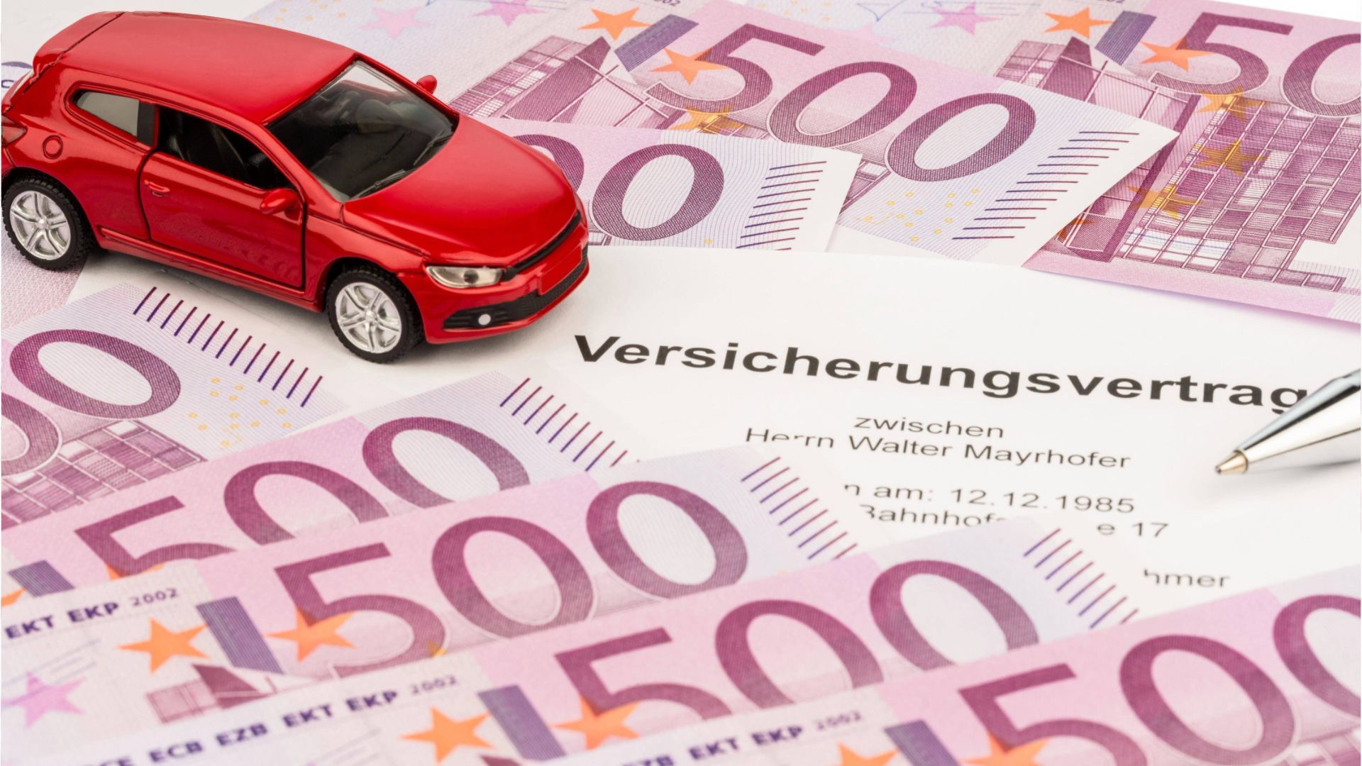 Video: Wechsel der Kfz-Versicherung – warum Experten vor manchen billigen Tarifen warnen