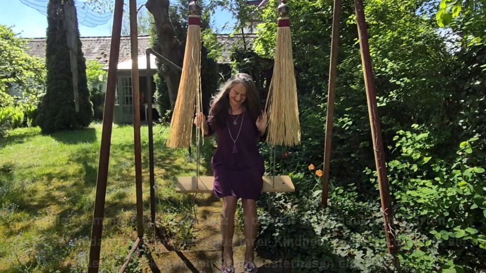Video: „Mein Naturgarten im Blick“: Zu Besuch bei Klaudia Stemmer in Schrobenhausen
