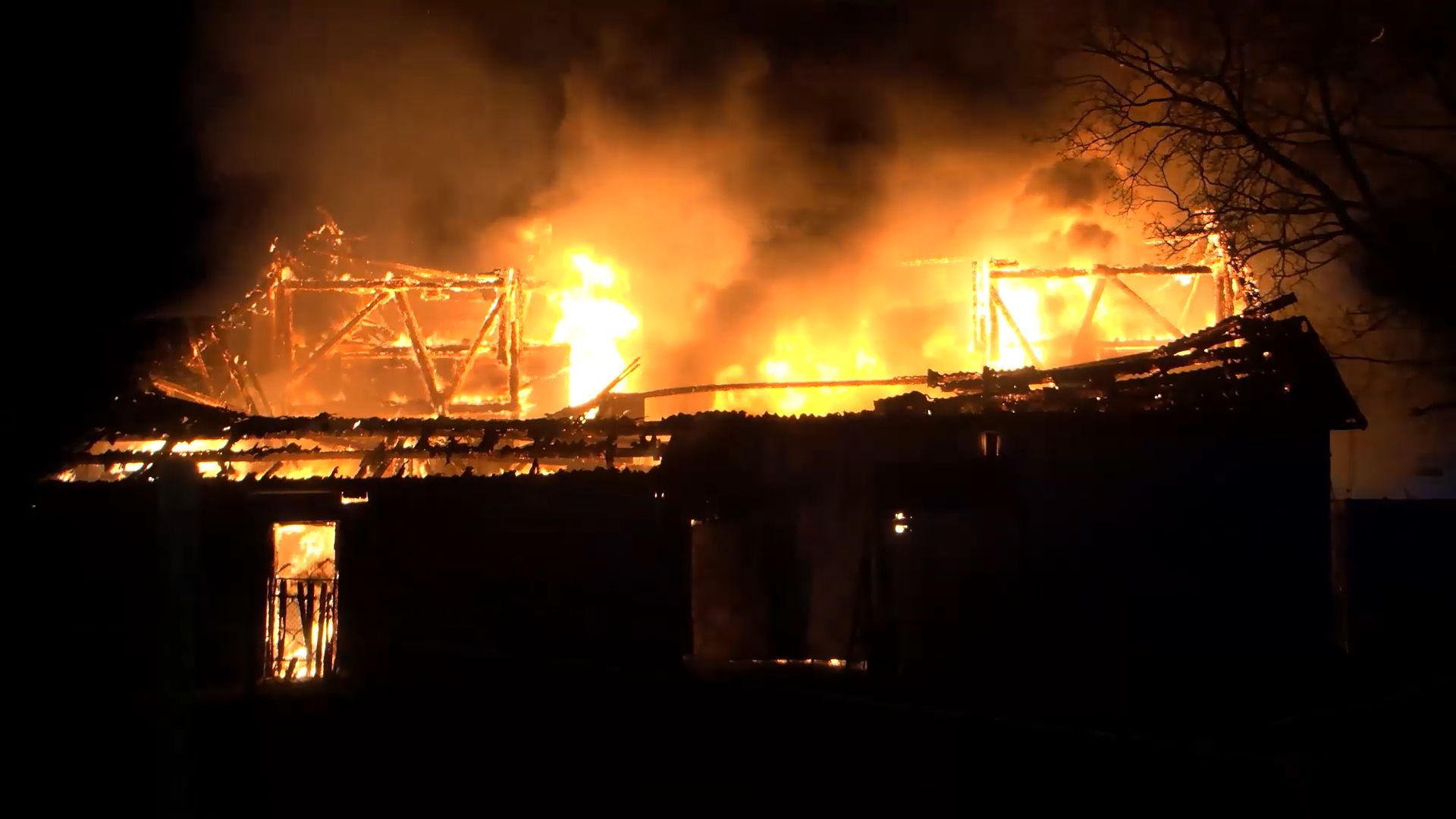 Die Schuene in Flammen