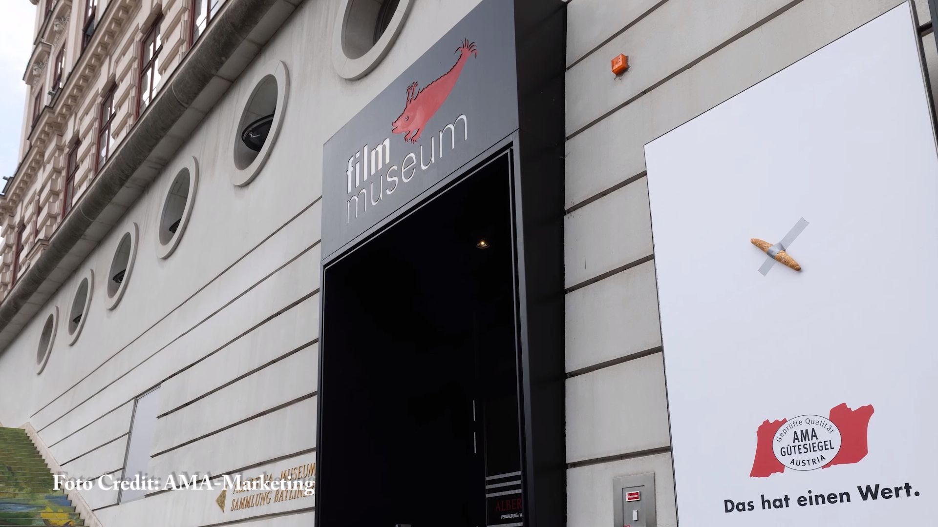 Video: 6 Millionen für einen Banane - und was ist ein Salzstangerl wert