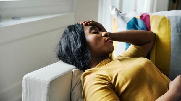 Die häufigsten Mythen über die Ursachen von Kopfschmerzen