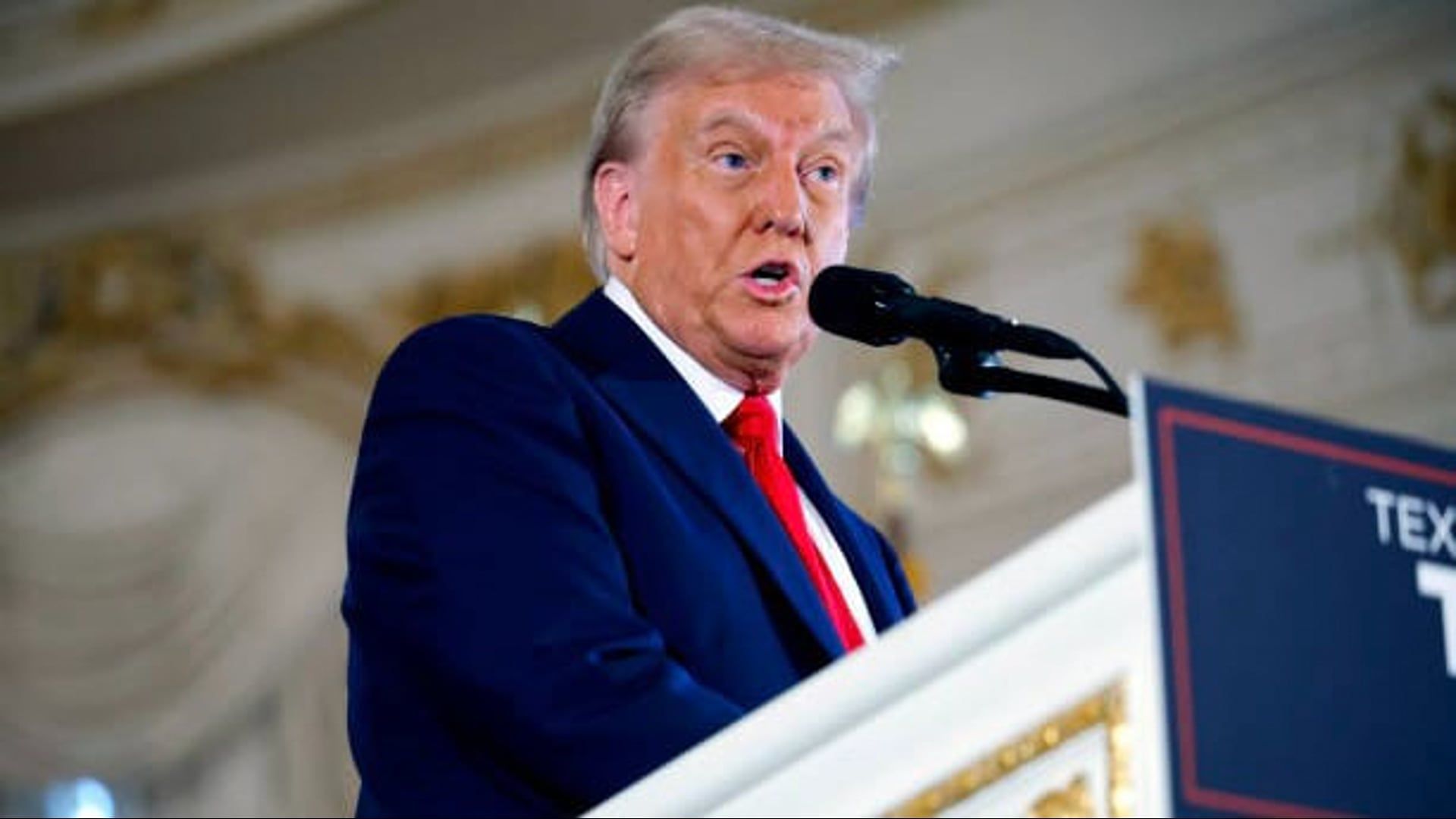 Ex-Präsident Trump sagt, er hätte das Weiße Haus nicht verlassen dürfen - Video