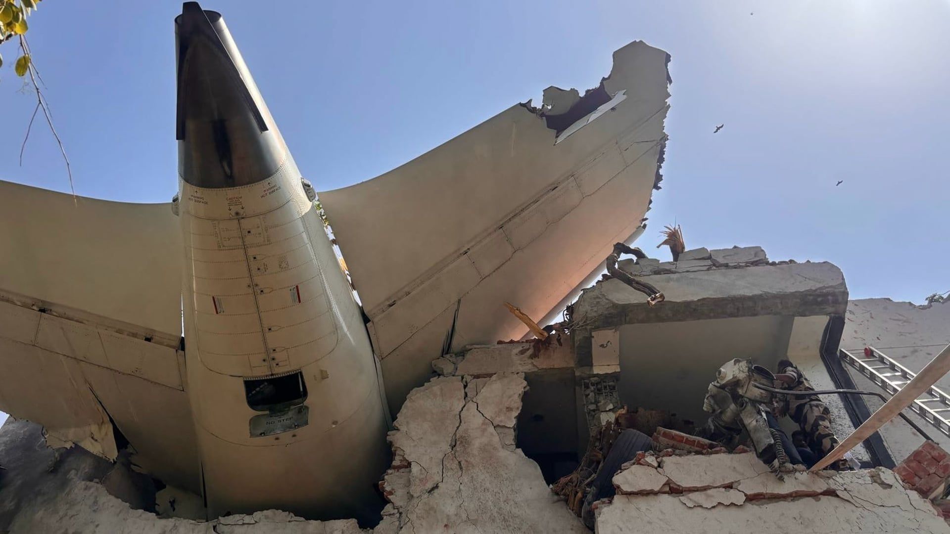 At least 204 dead in crash of Air India plane bound for London