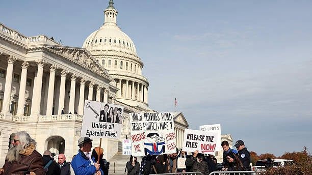 Video: US-Senat stimmt für Freigabe der Epstein-Akten – so geht es jetzt weiter...