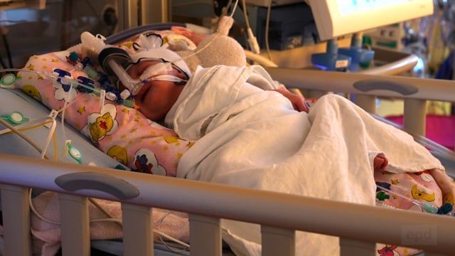 Video: Kinderintensivstation unter Druck: Wenn Personal fehlt