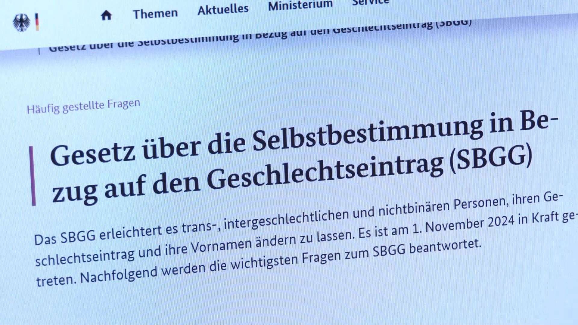 Video: Seit 2024 einfachere Änderung von Geschlechtseinträgen: 10.500 Anpassungen in Deutschland