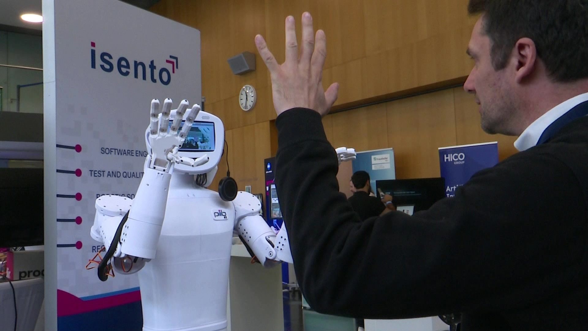 Video: Austausch über KI bei Augsburger AI Convention