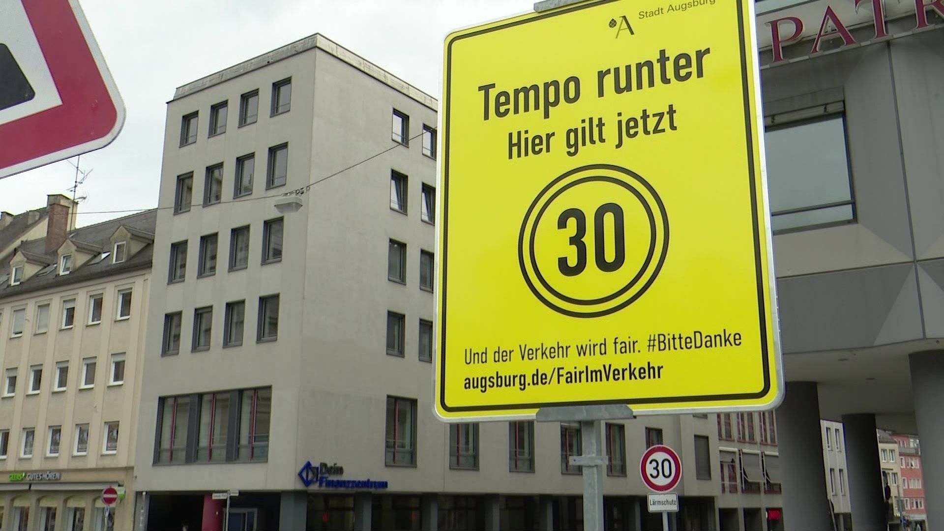 Video: Tempo 30 in der Grottenau: So reagieren die Autofahrer