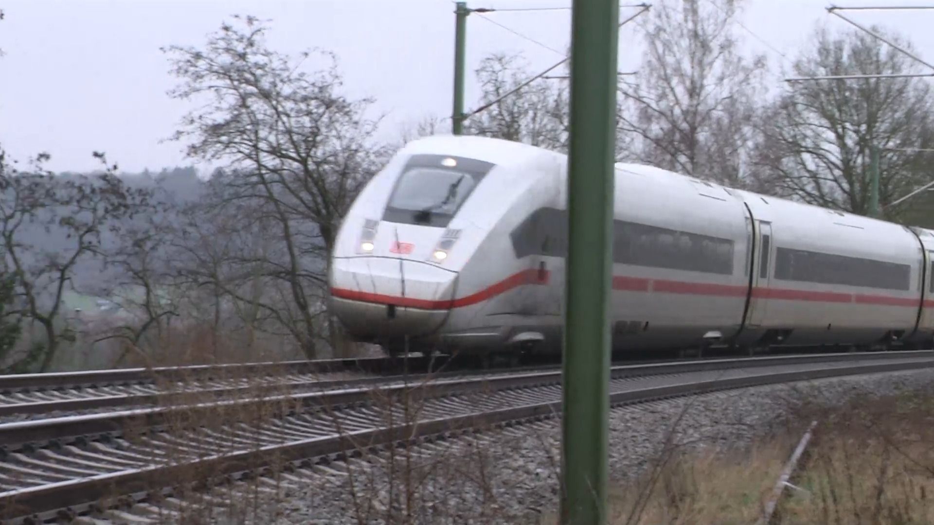 Video: a.tv kompakt: Bundestag stimmt über Bahnstrecke Augsburg-Ulm ab
