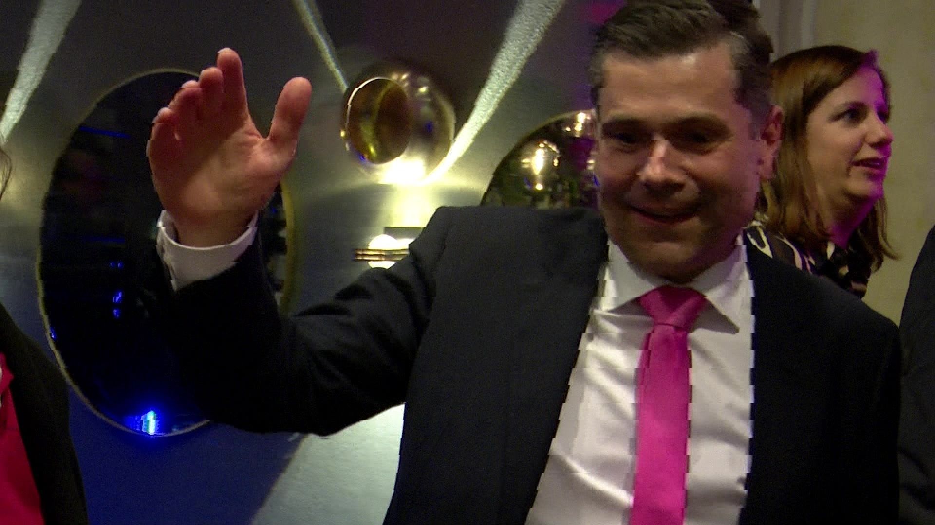 Video: Neuer Kurs für Augsburg: Florian Freund vor Amtsantritt im Interview