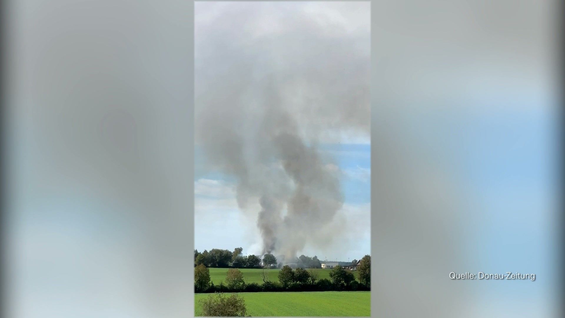 Video: Großer Brand auf Pferdehof in Bissingen: Millionen Schaden