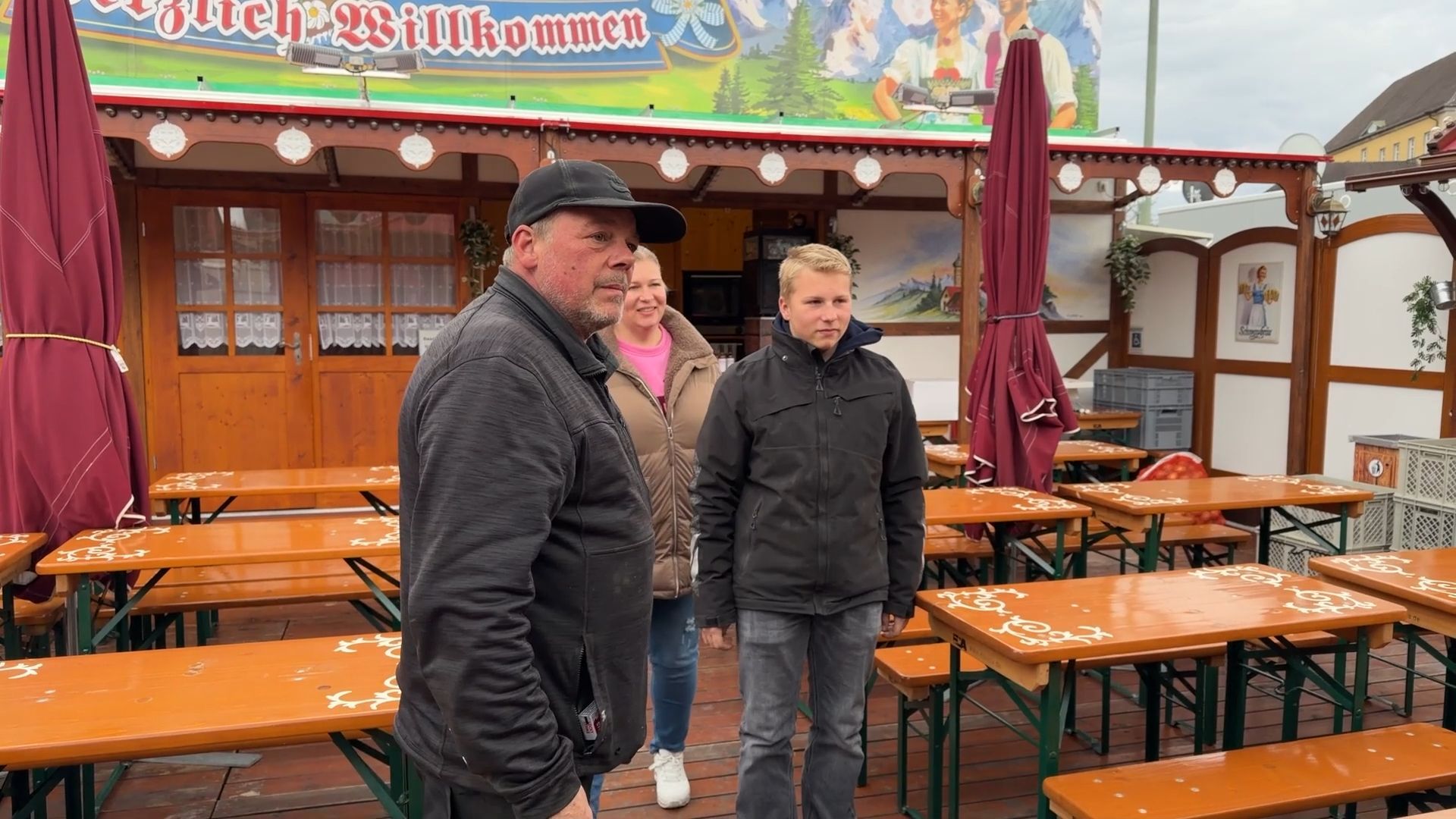 Video: Groß geworden auf dem Rummelplatz: Leben zwischen Wohnwagen und Fahrgeschäften