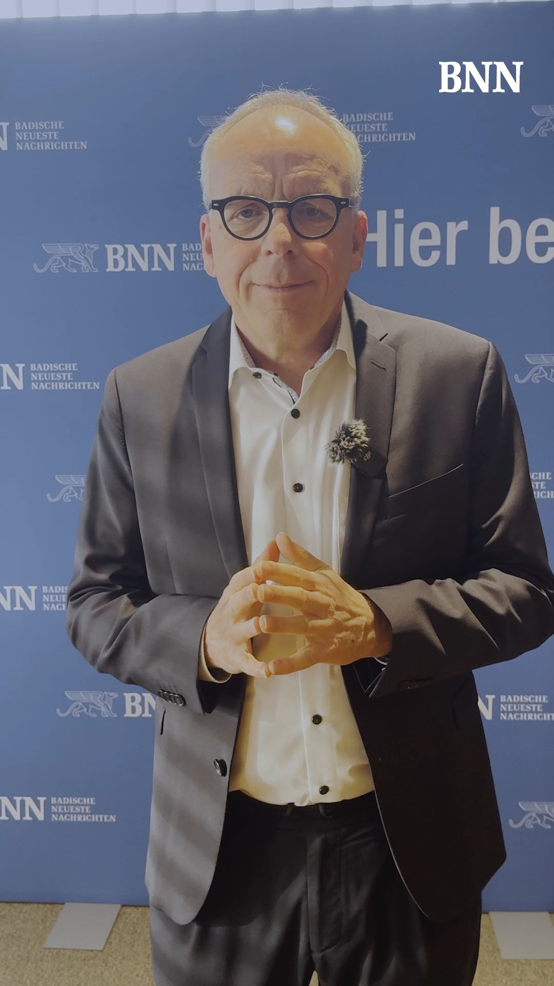 Video: Kommentar Rainer Händle zum engen Kopf-an-Kopf-Rennen