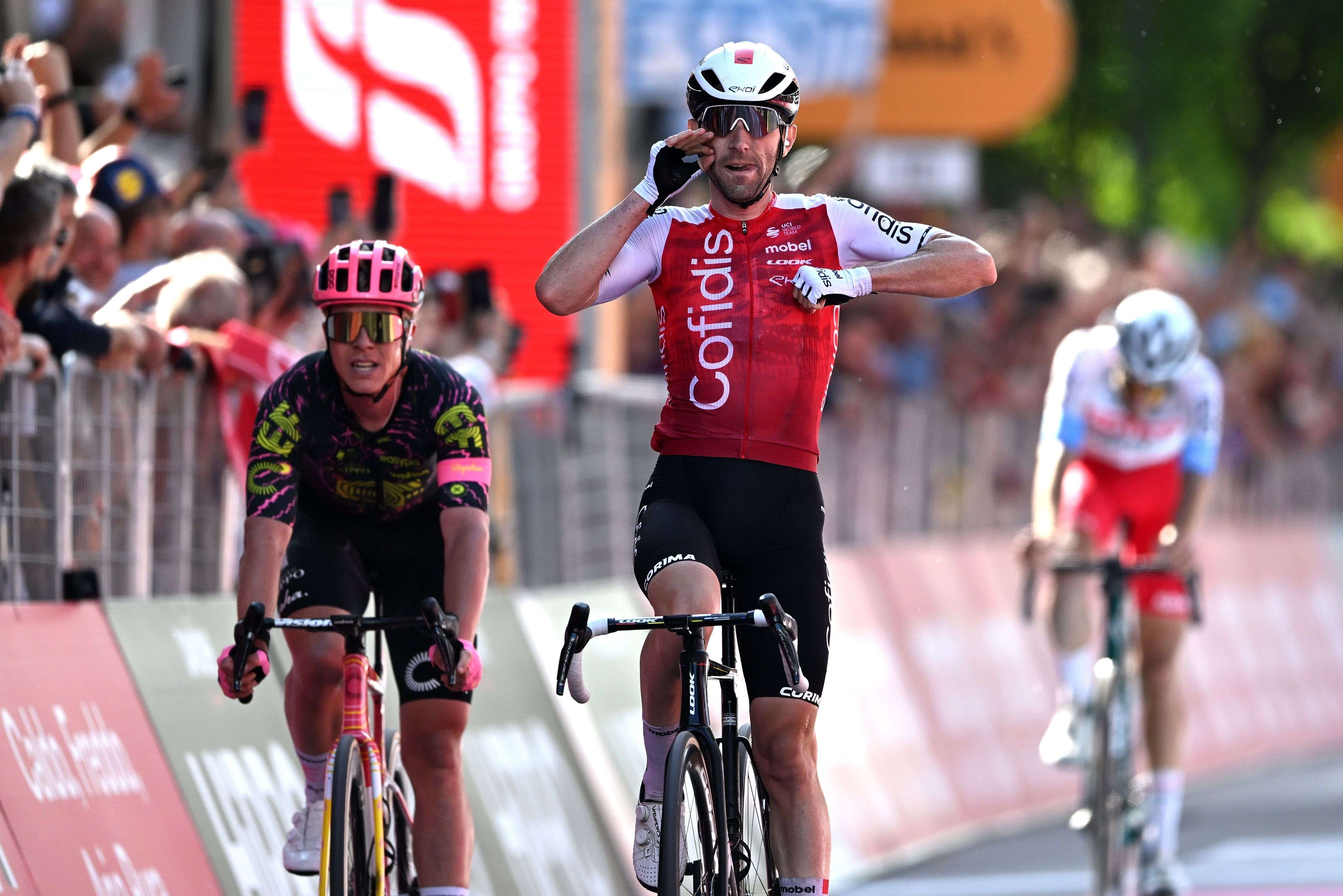 Giro d'Italia - Highlights: Ausreißer-Quartett düpiert Sprint-Asse in Lucca