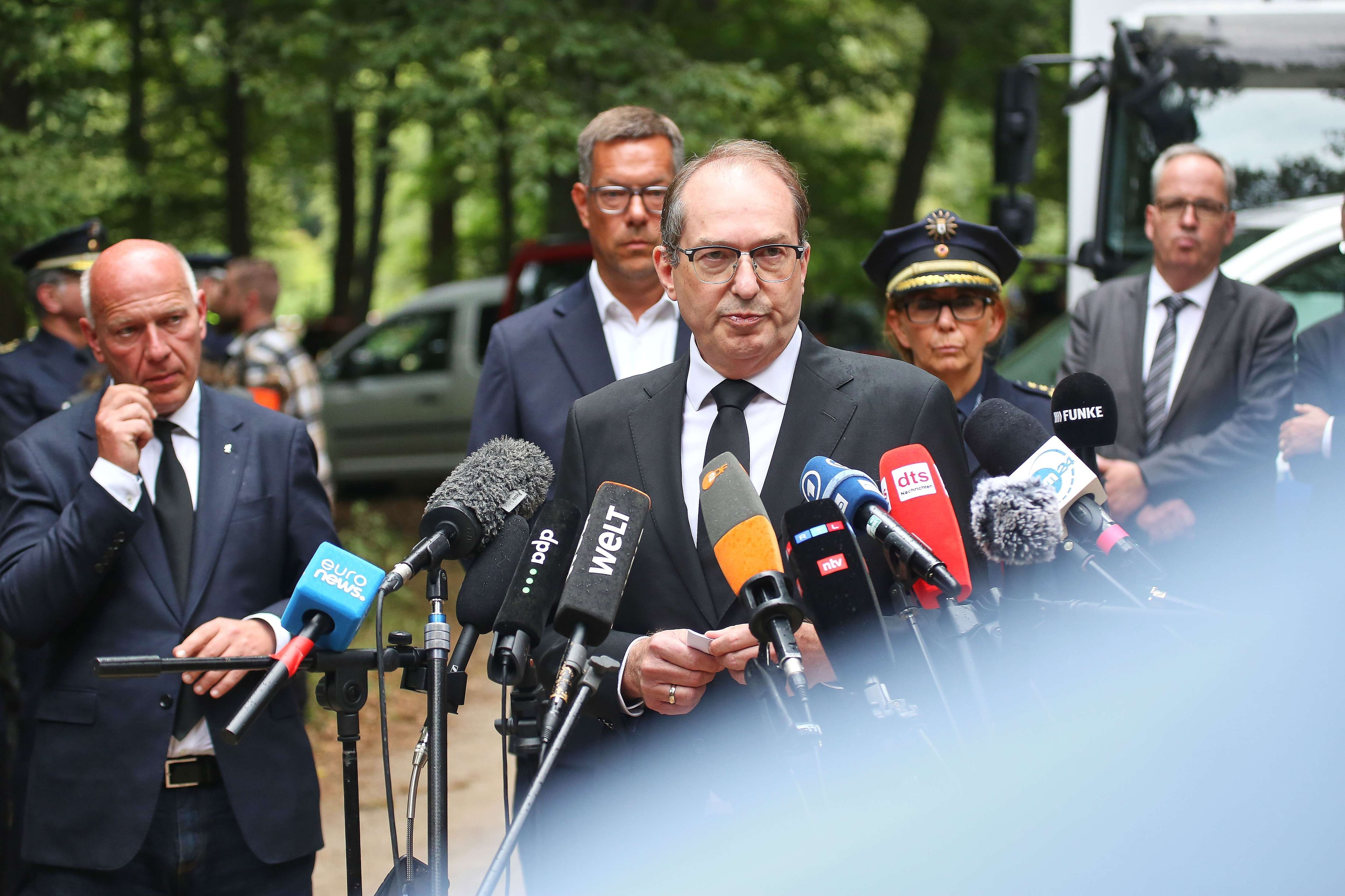 Video: Statement von Alexander Dobrindt am Tatort der CSD-Todesfahrt in Berlin