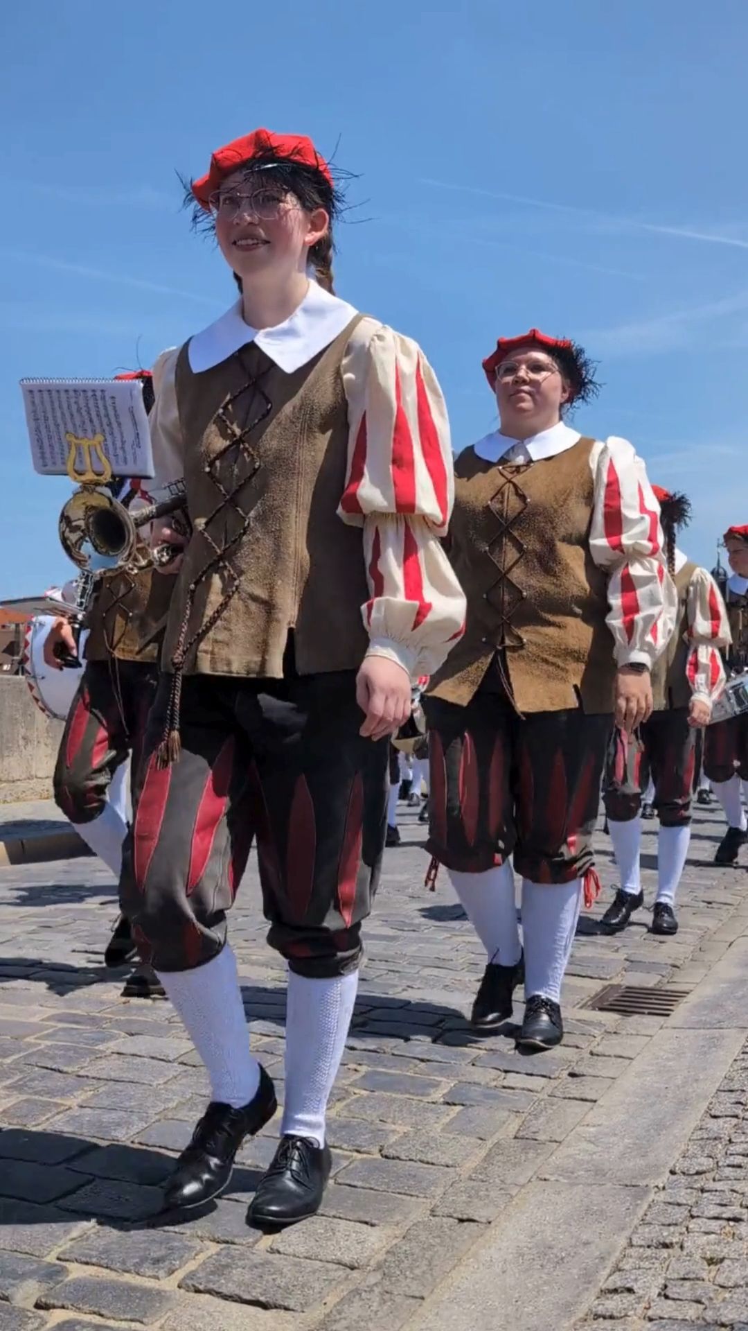 Kiliani-Volksfest in Würzburg: Parade through the city