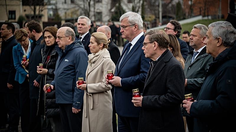 Video: EU-Länder wollen Kriegsverbrechen in der Ukraine belangen – alle außer Ungarn