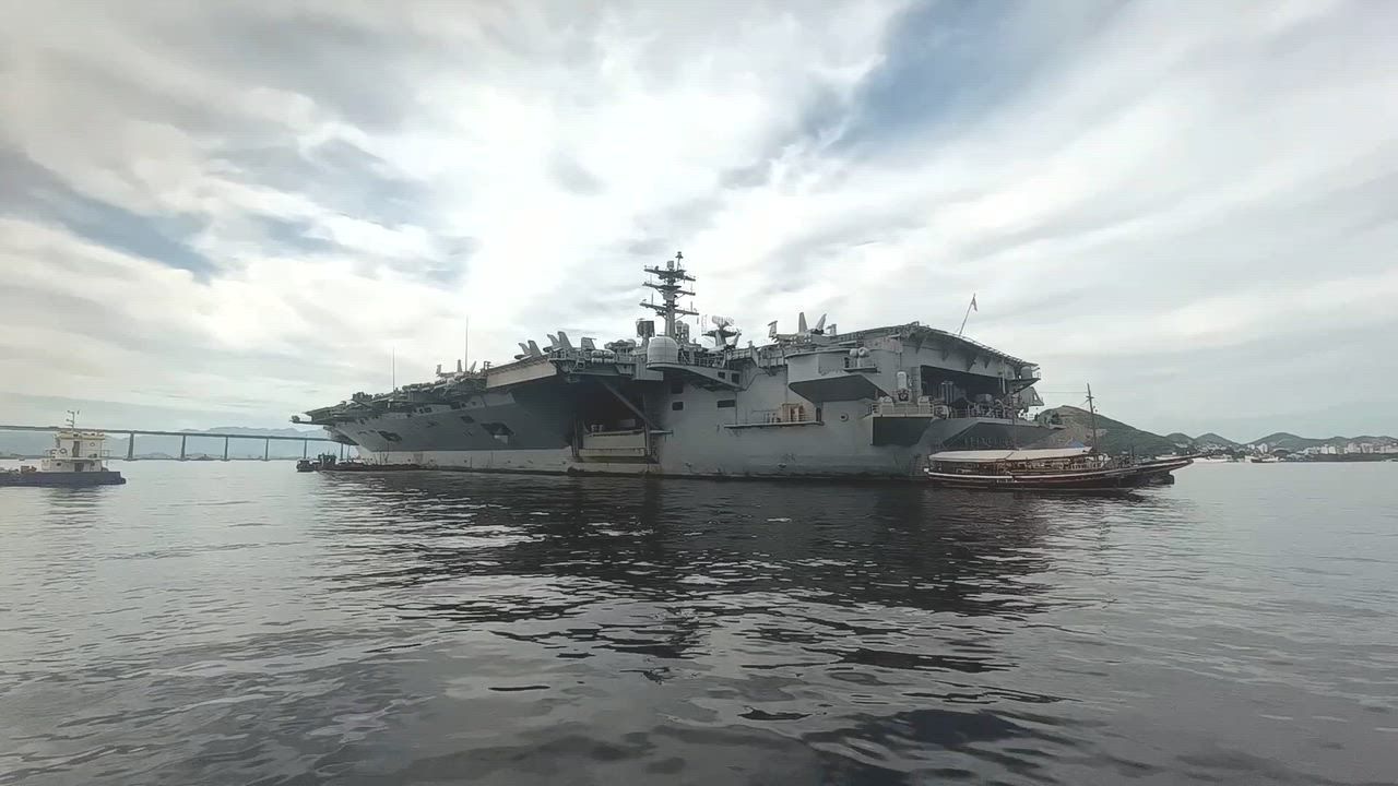 Video: Brasilien: Flugzeugträger USS Nimitz während Mission Southern Seas 2026 in Brasilien angedockt