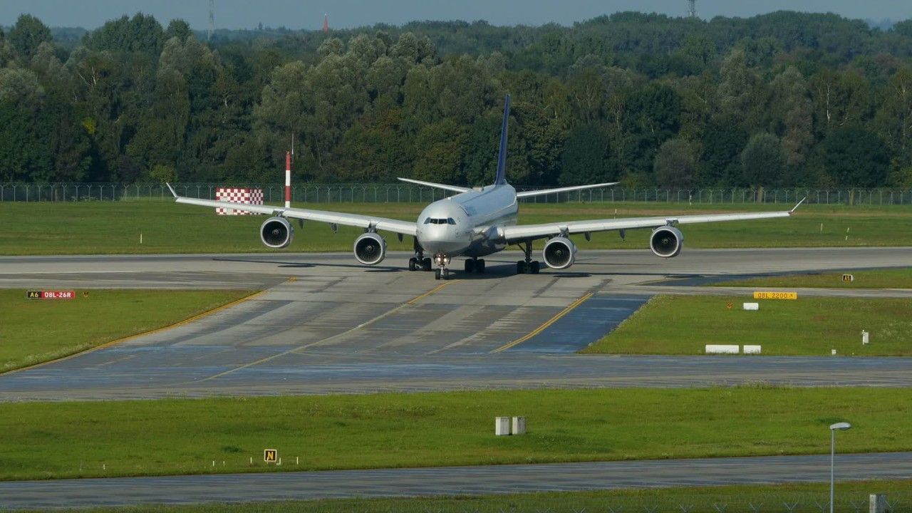 Klimaaktivisten legen Münchner Airport zum Ferienbeginn lahm